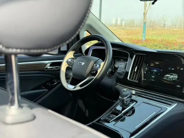 GAC Trumpchi M8 — Фото автомобиля 4