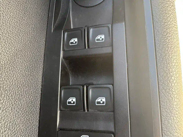 Škoda Kamiq 2022 1.5L Automatic Comfort Edition — Фото автомобиля 13