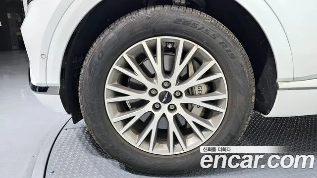 Genesis GV80 2.5T Бензин 2WD — Фото автомобиля 5