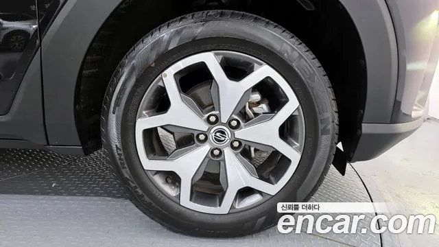KG_Mobility_Ssangyong Torres Torres Бензин 1.5 4WD — Фото автомобиля 5