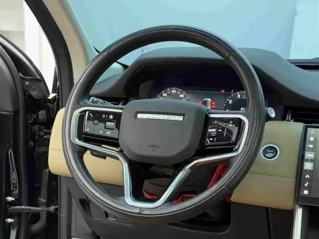 Land Rover Discovery Sport — Фото автомобиля 14