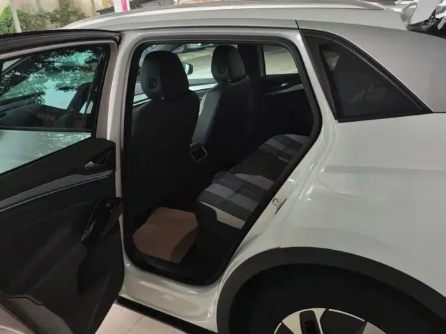 Volkswagen ID.4 Crozz — Фото автомобиля 11