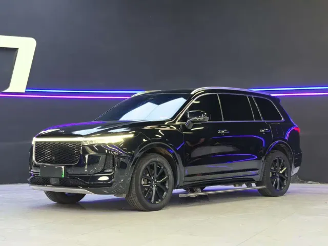Фотография автомобиля — Li Auto ONE