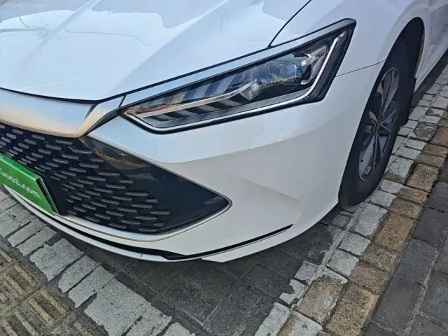 BYD Qin PLUS — Фото автомобиля 23