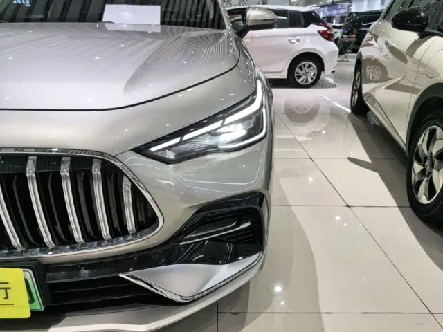 Geely Galaxy Stellar 6 — Фото автомобиля 23