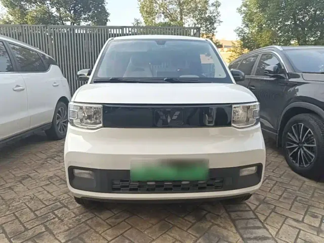 Wuling Hongguang Mini EV — Фото автомобиля 2