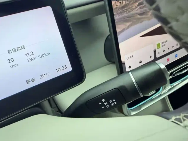 Leapmotor B10 — Фото автомобиля 11
