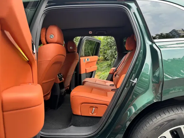 Li Auto Li Auto L6 2024 Pro — Фото автомобиля 9