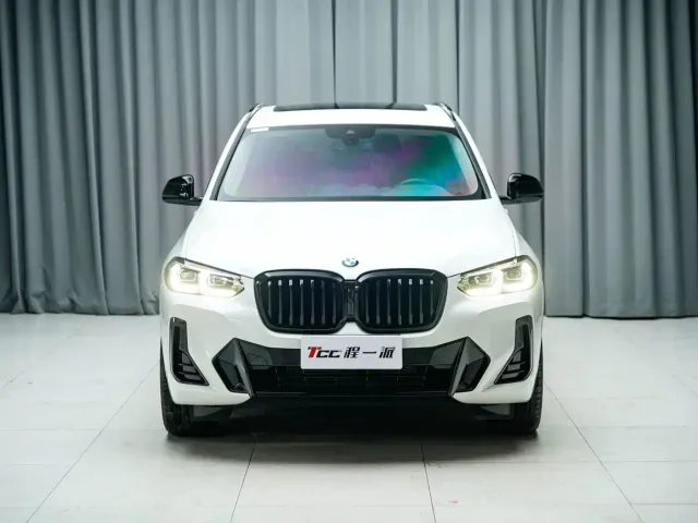 BMW X3 — Фото автомобиля 3