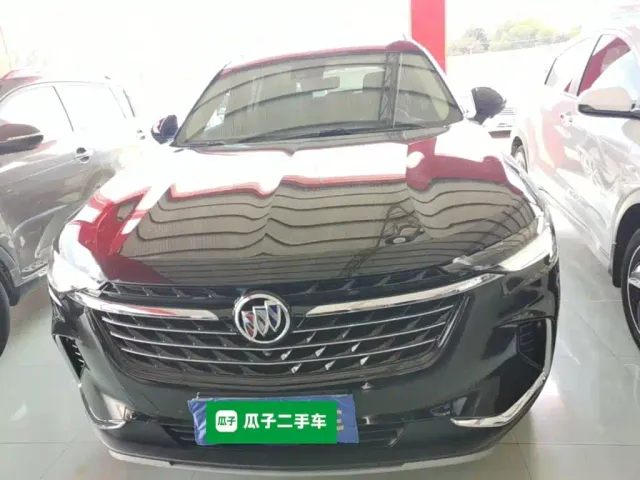Buick Envision Plus — Фото автомобиля 2