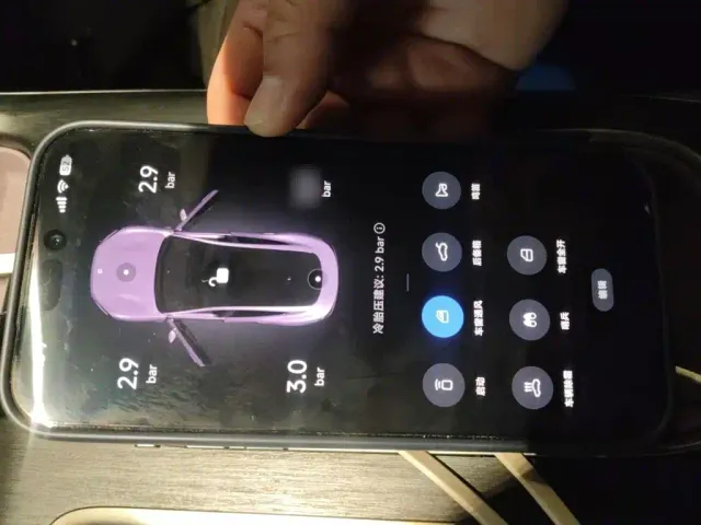 Xiaomi SU7 — Фото автомобиля 11