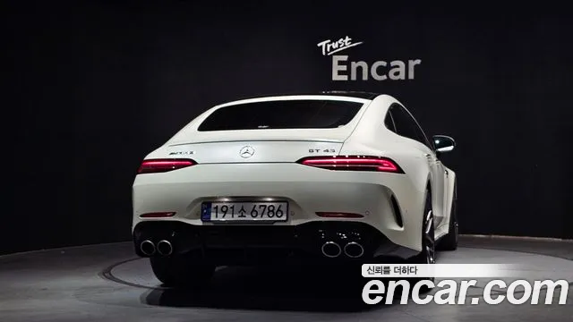 Mercedes-Benz AMG GT 4 двери 43 4MATIC+ Dynamic — Фото автомобиля 4