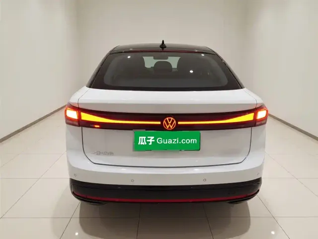 Volkswagen ID.7 Vizzion — Фото автомобиля 3