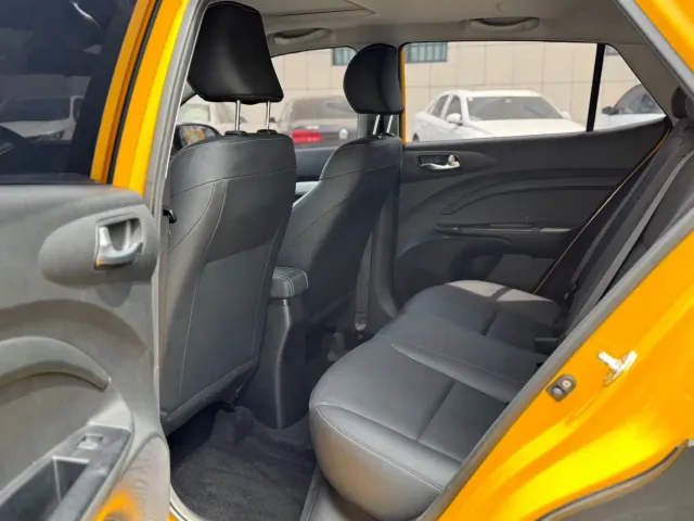 Kia KX1 — Фото автомобиля 8