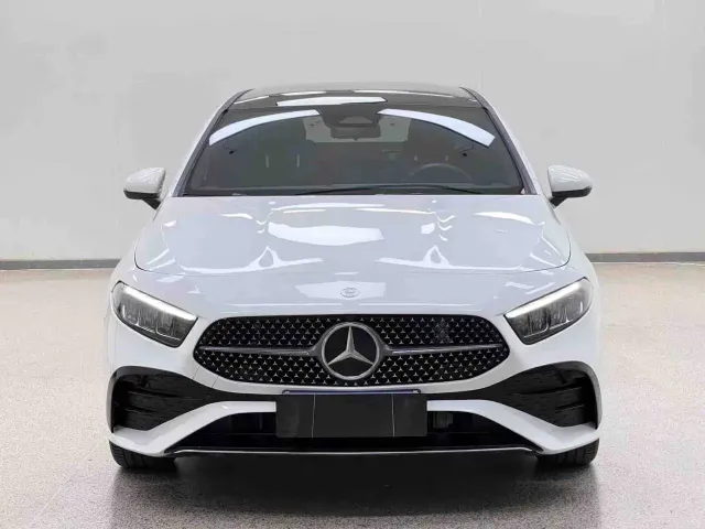 Mercedes-Benz A-Class — Фото автомобиля 2