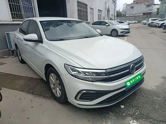Volkswagen Bora — Фото автомобиля 3