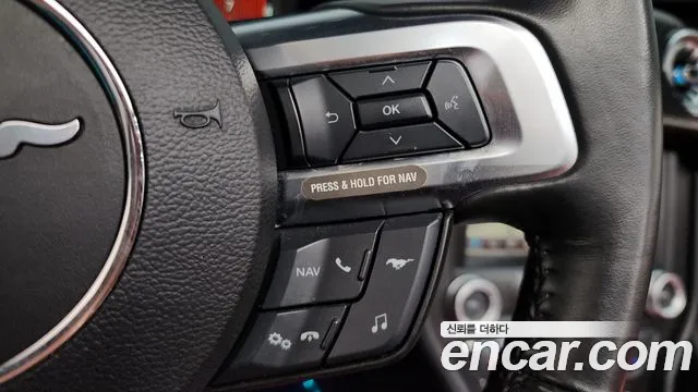Ford Mustang — Фото автомобиля 19