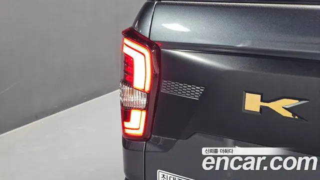 KG_Mobility_Ssangyong Rexton Новый Rexton Sport Khan Дизель 2.2 4WD — Фото автомобиля 23