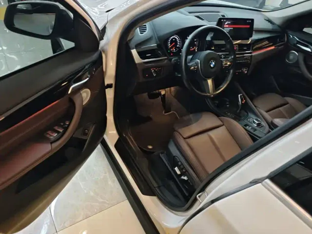 BMW X1 — Фото автомобиля 15