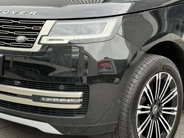 Land Rover Range Rover — Фото автомобиля 8