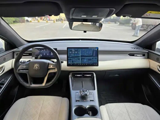 BYD Qin PLUS — Фото автомобиля 5