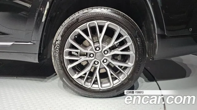 Jeep Cherokee WL — Фото автомобиля 21