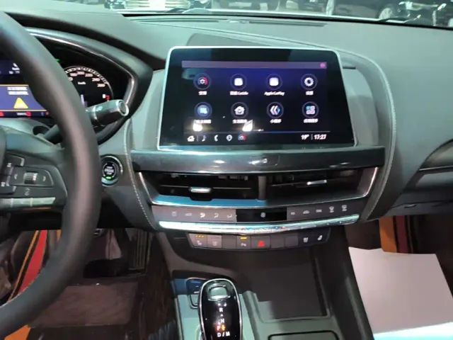 Cadillac CT5 — Фото автомобиля 12