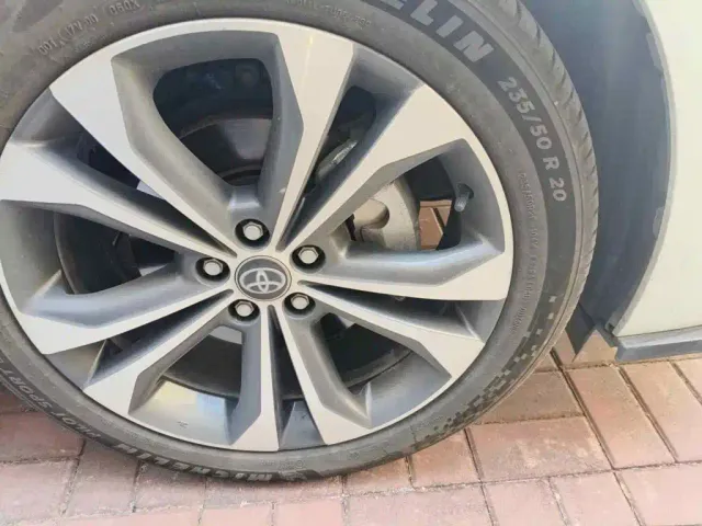 Toyota Granvia — Фото автомобиля 7