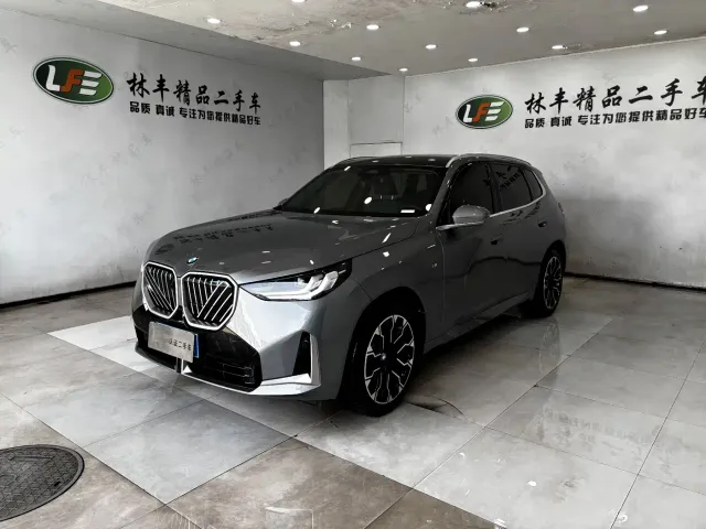 Фотография автомобиля — BMW X3