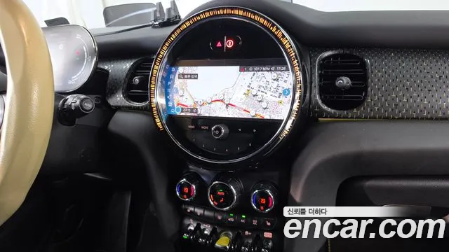 MINI Cooper Cooper Electric — Фото автомобиля 14