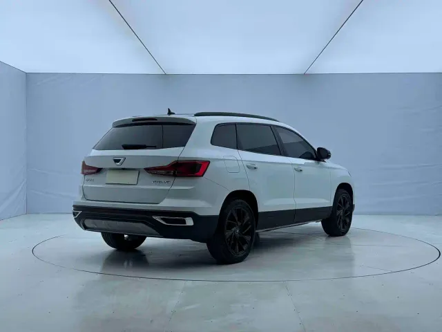 Jetta VS7 — Фото автомобиля 6