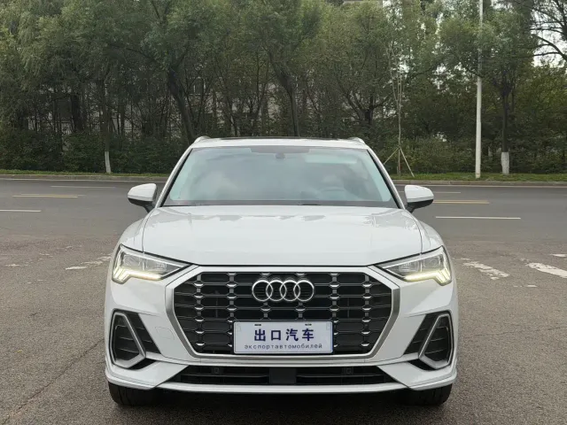 Audi Q3 — Фото автомобиля 2