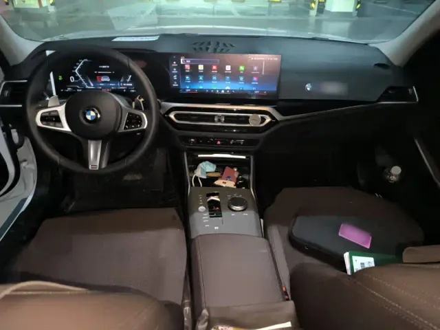 BMW 3 Series — Фото автомобиля 12