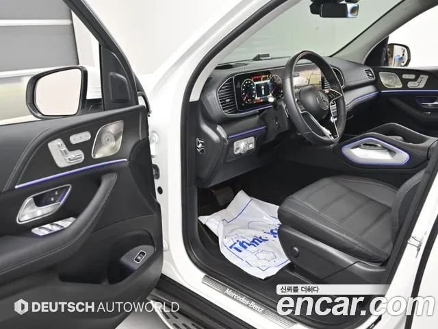Mercedes-Benz GLE-Class — Фото автомобиля 11