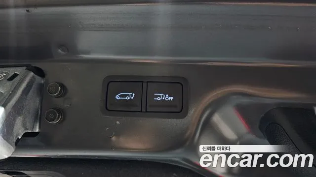 Hyundai Staria Staria — Фото автомобиля 30