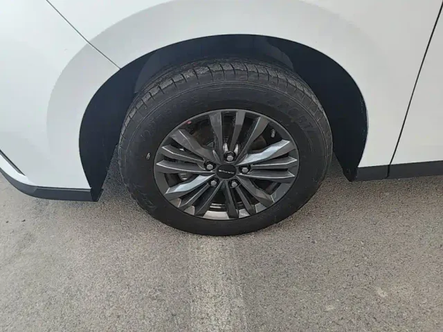 Maxus G50 — Фото автомобиля 22