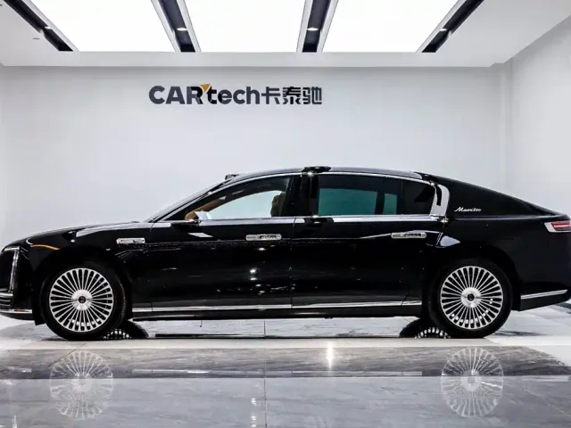 Zunjie Zunjie S800 2025 Model Extended Range Starlight Executive Edition 4-seater — Фото автомобиля 3