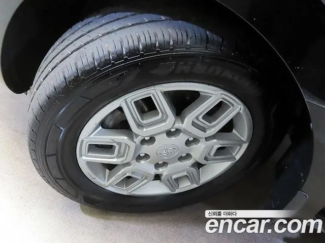 Hyundai Staria — Фото автомобиля 19