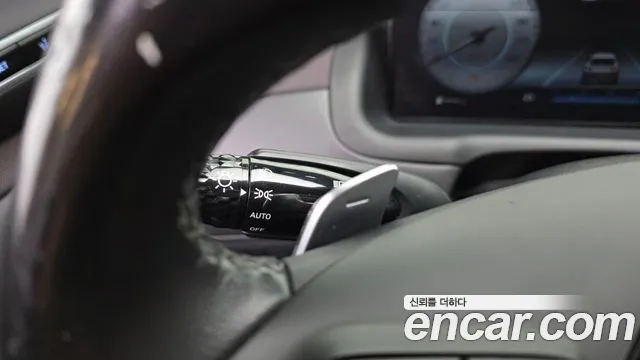 Hyundai Tucson Tucson (NX4) Бензин 1.6 турбо 2WD — Фото автомобиля 26