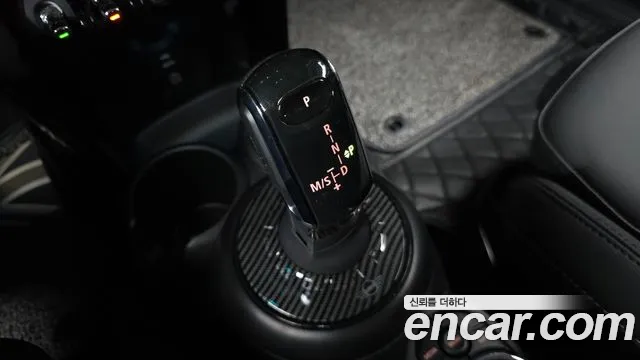 MINI Cooper — Фото автомобиля 12