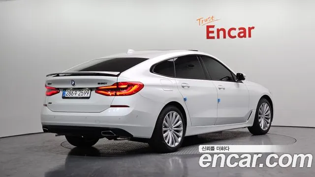 BMW Gran Turismo — Фото автомобиля 2