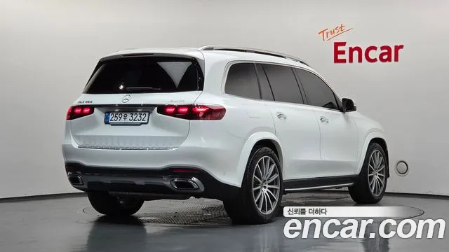 Mercedes-Benz GLS-Class — Фото автомобиля 2