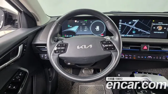 Kia EV6 — Фото автомобиля 13