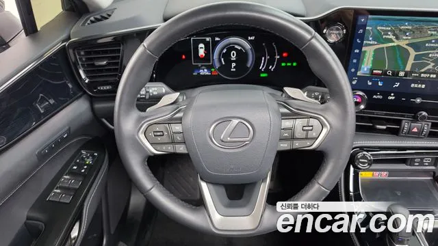Lexus NX — Фото автомобиля 9