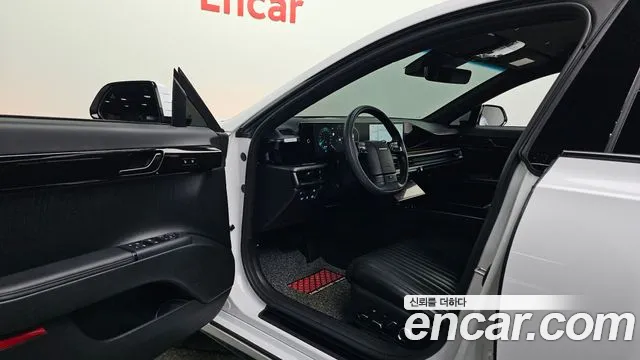 Hyundai Grandeur GN7 — Фото автомобиля 15