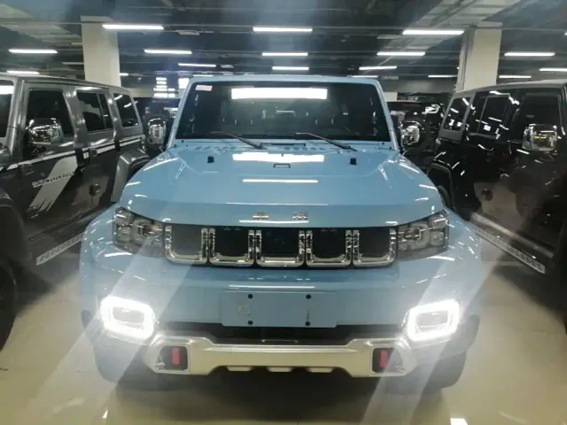 BAIC BJ40 — Фото автомобиля 2