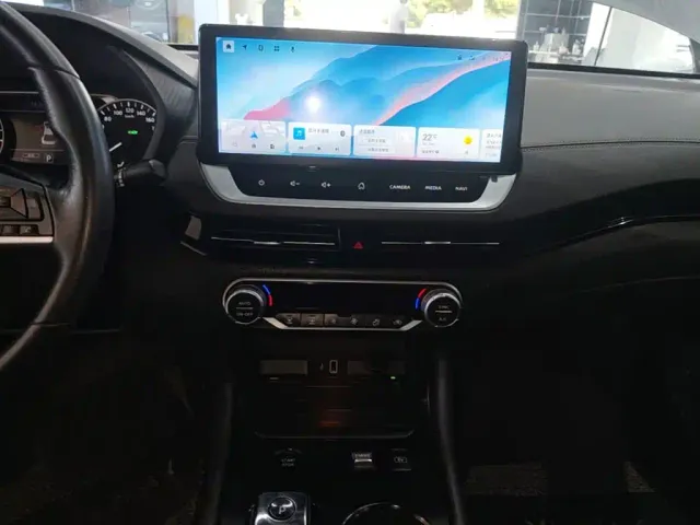 Nissan Sylphy — Фото автомобиля 12