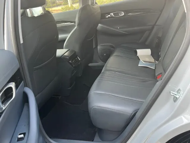 Geely Galaxy E5 — Фото автомобиля 5