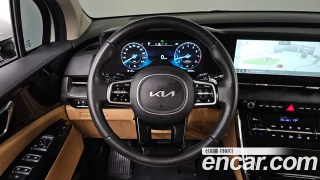 Kia Carnival Generation 4 — Фото автомобиля 19