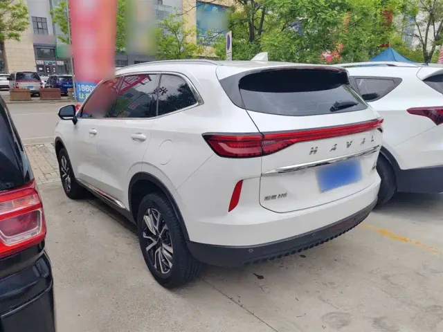 Haval H6 — Фото автомобиля 11